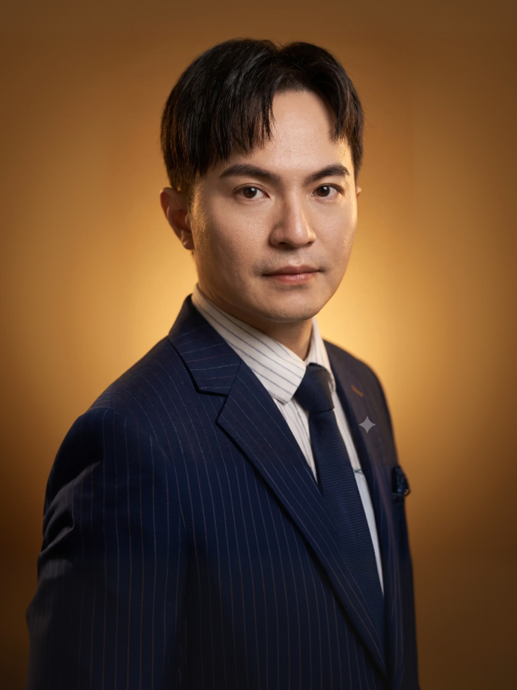 Hiroshi 老師形象照